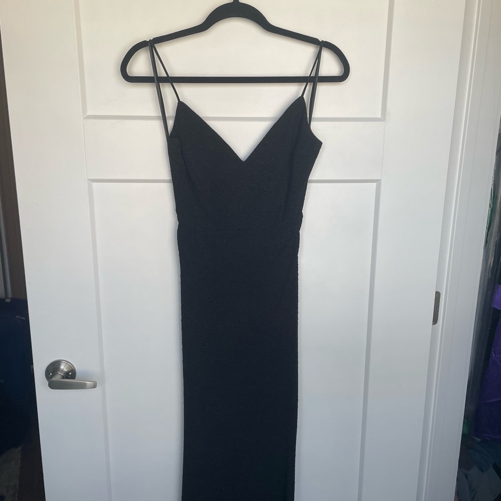 Comfortable backless dress. Worn once